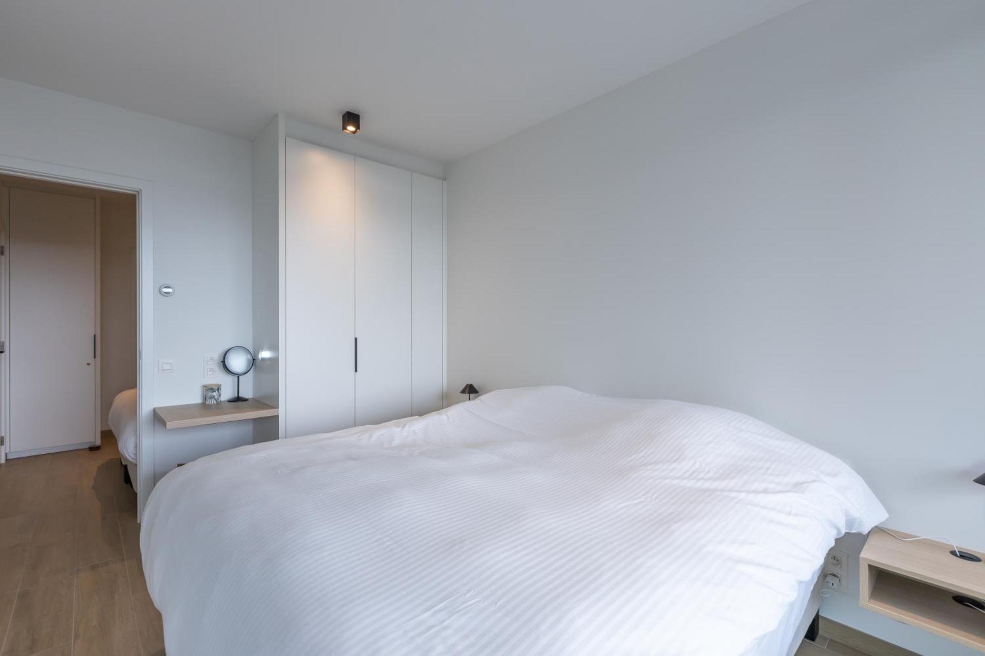Ensor Tower Ii - Seagarden Apartamento *